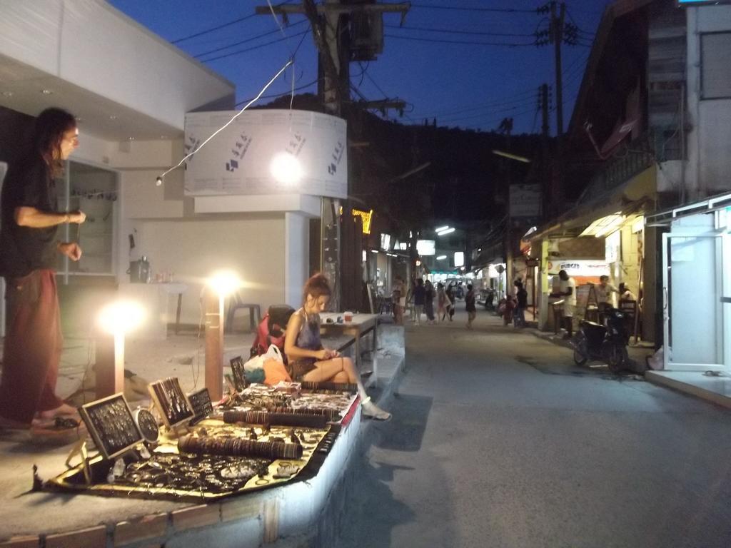 Sleep Tight Hostel At Koh Phangan ハード・リン エクステリア 写真